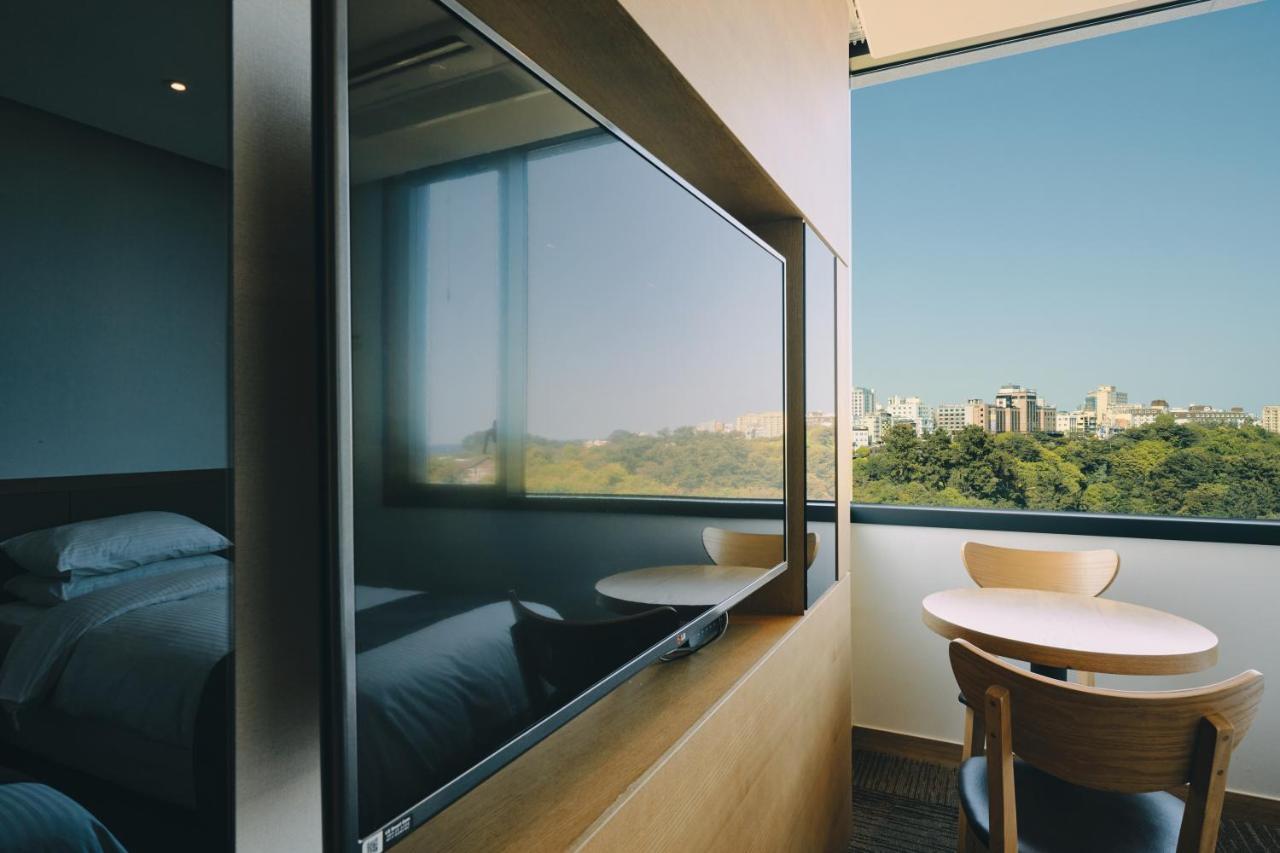 Jeju Poong Gyung Hotel Seogwipo Exterior foto